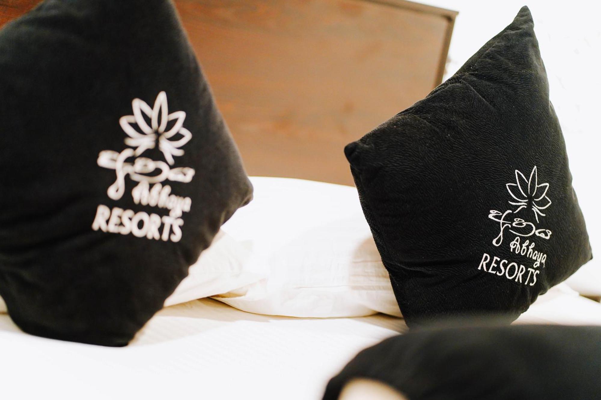 Abhaya Resorts Anuradhapura Esterno foto